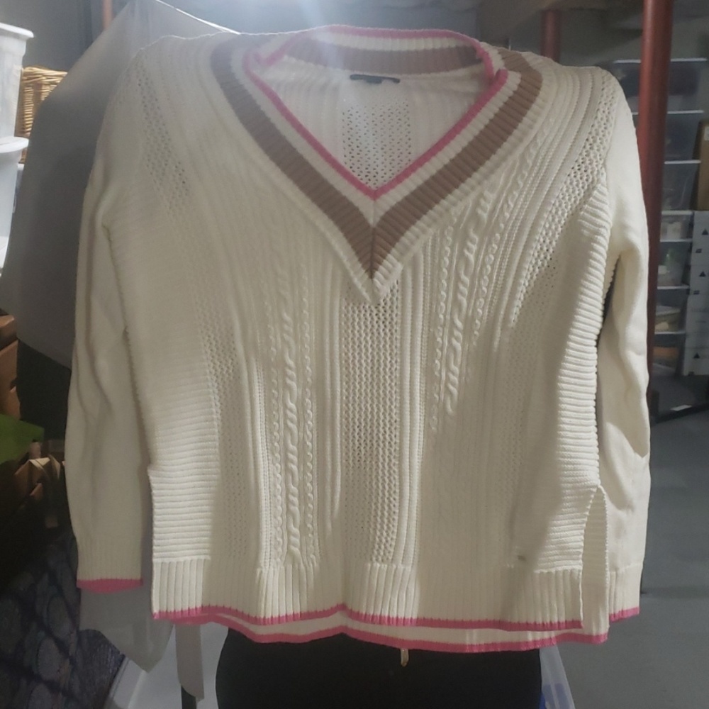 Tommy Hilfiger Vneck Sweater womans SZ L